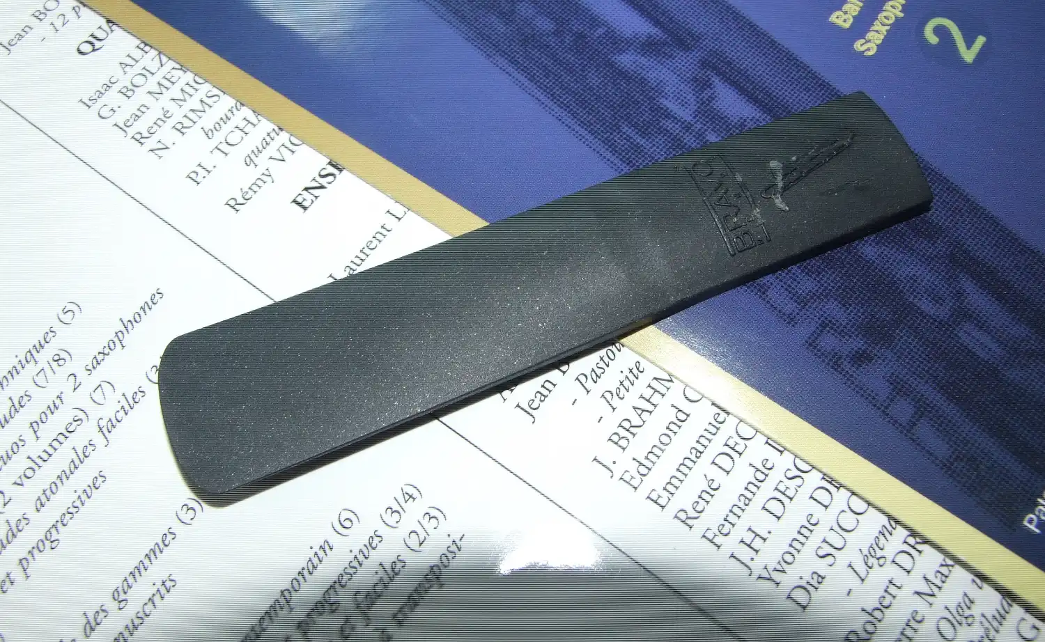 SOLD via Cafe - Free, plastic Baritone reed..no 2 | CafeSaxophone Forum