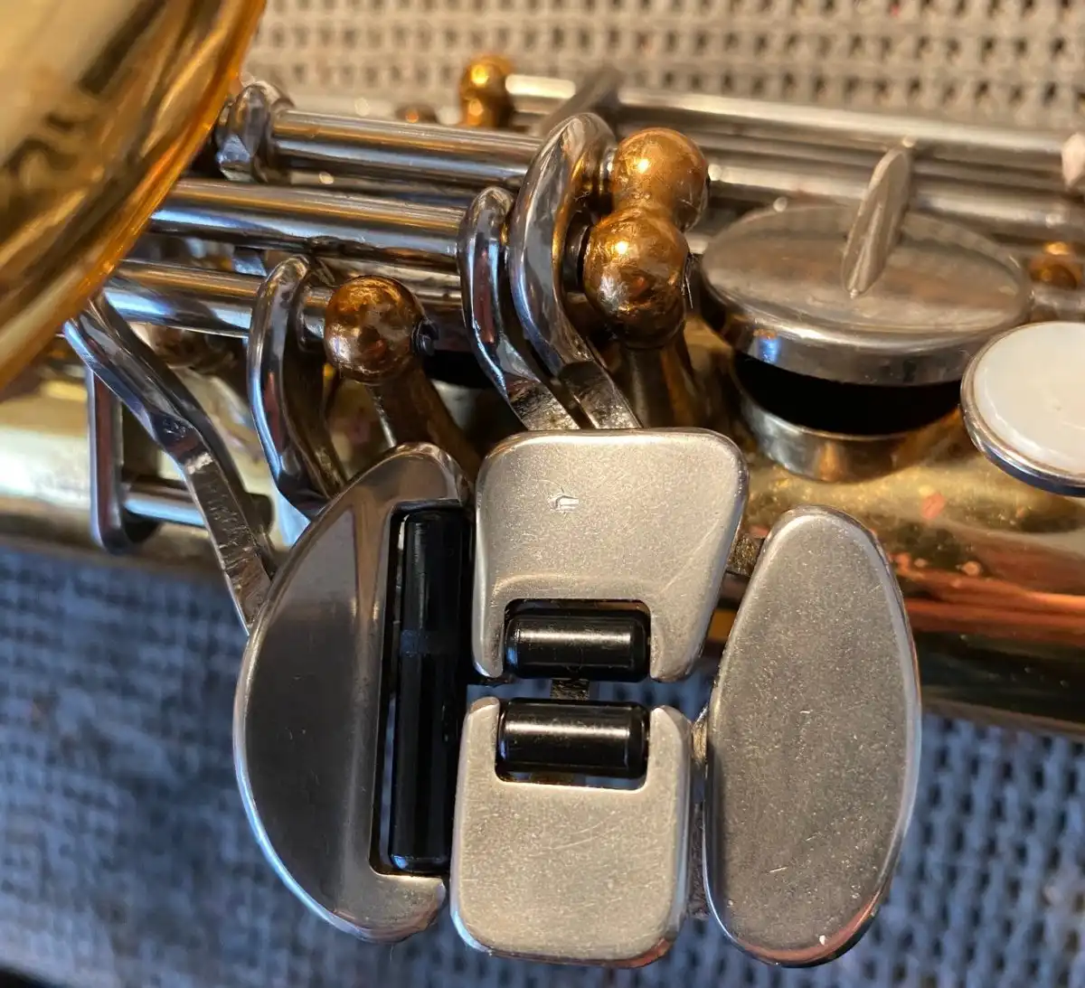 Tech/maintenance - B Key Inoperable !! | CafeSaxophone Forum